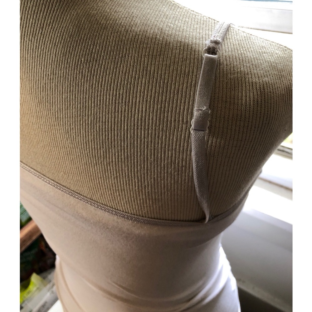WHITE CAMI - Picture 2 of 3